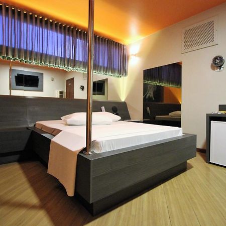 Status Motel Belo Horizonte Luaran gambar